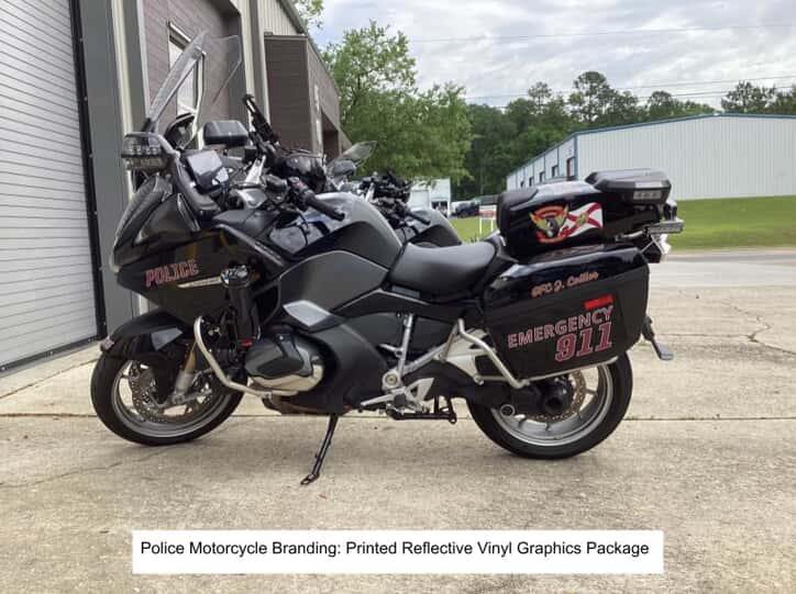 Vehicle Graphic - Lettering, Partial & Full Wraps